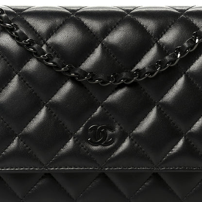 Lambskin Quilted Wallet On Chain WOC So Black