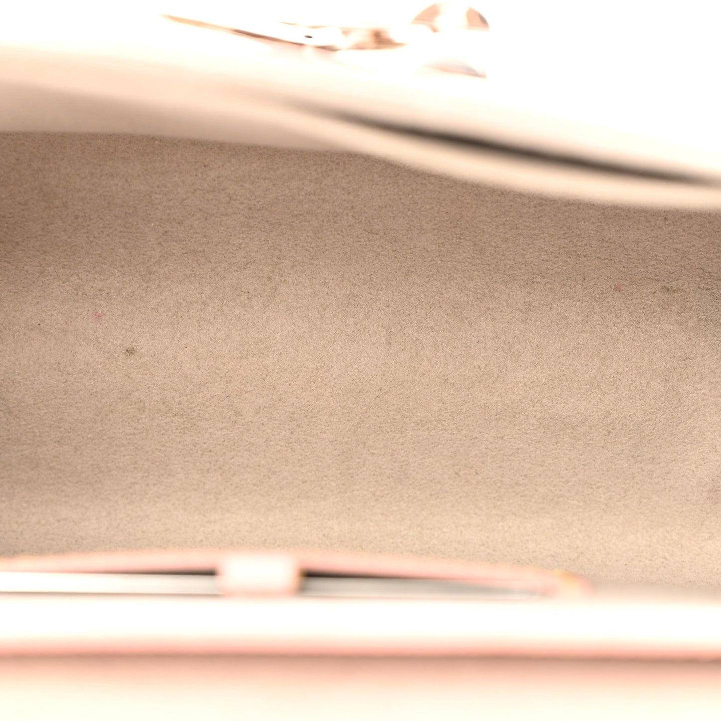 Epi Twist Shoulder Bag MM Rose Ballerine