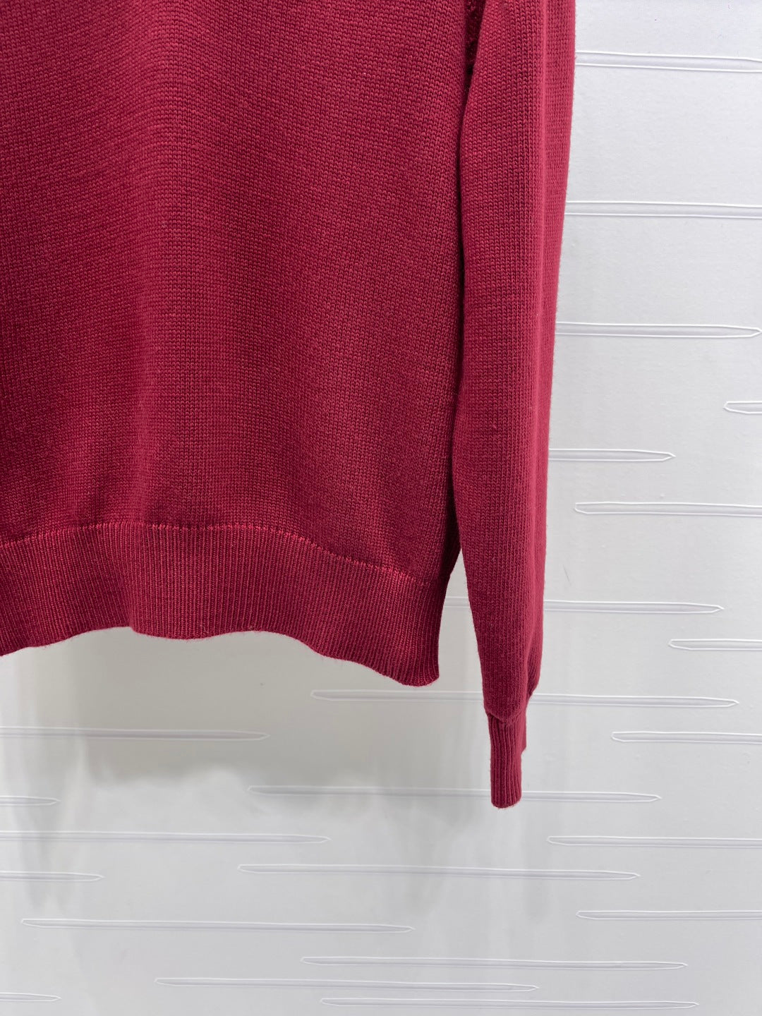CC 26s Crew Neck Color-Blocked Faux Two-Piece Sweater Red Cashemere 344152