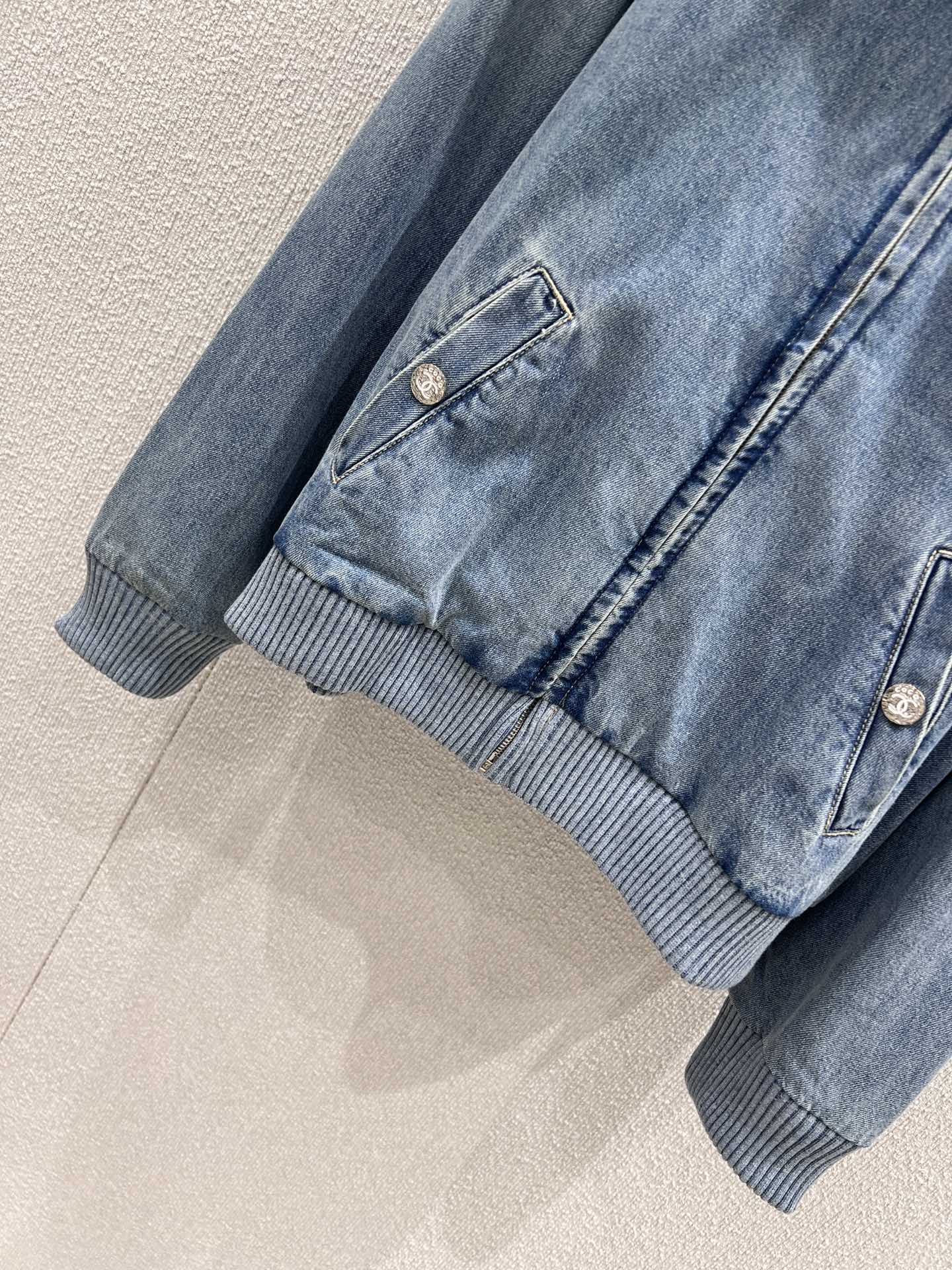 CC 25M Embroidered Lapel Denim Jacket Blue Cotton