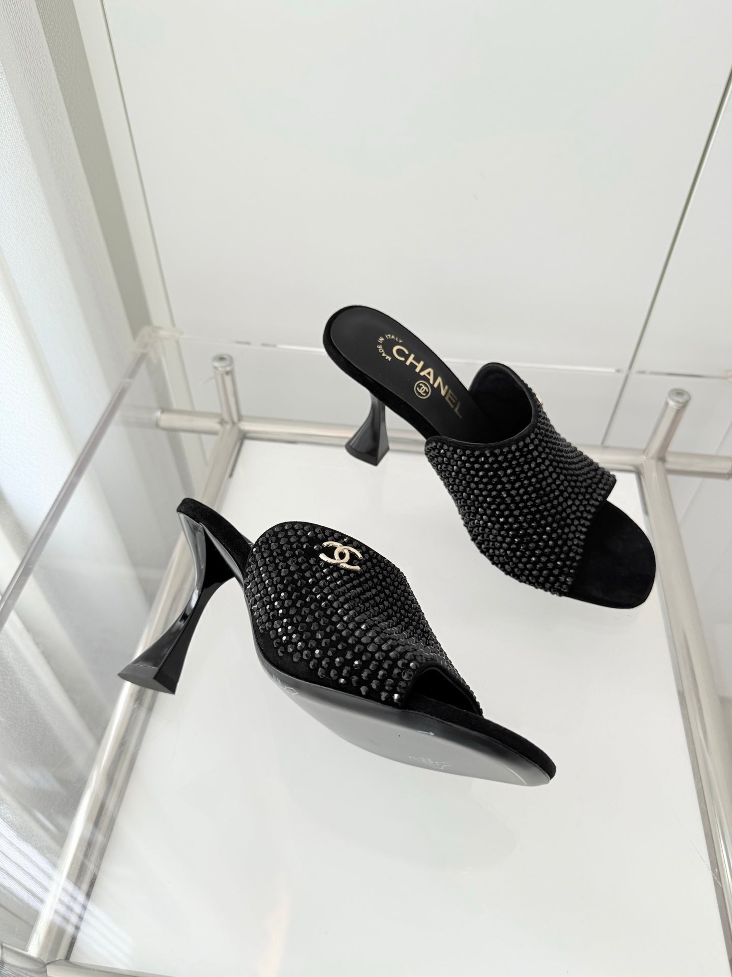 CC 26 Sandal 90 Black Rhinstone Deer Hide 597375