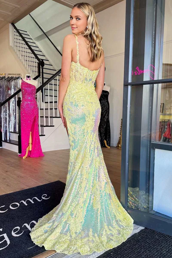 omberprom Yellow Evening Dress Sequin Appliques Scoop Neck Mermaid Long Prom Dress with Slit