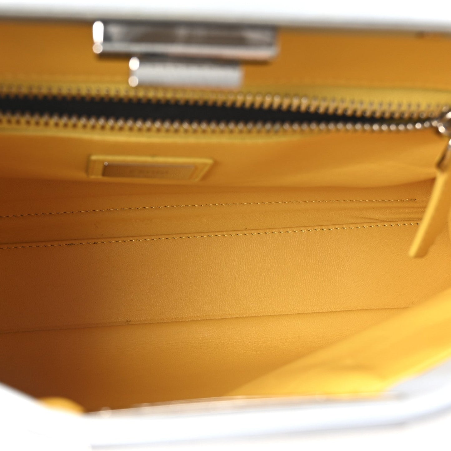 Vitello Morgan Shiny Nappa Medium Peekaboo Iconic Satchel Polvere Sunflower