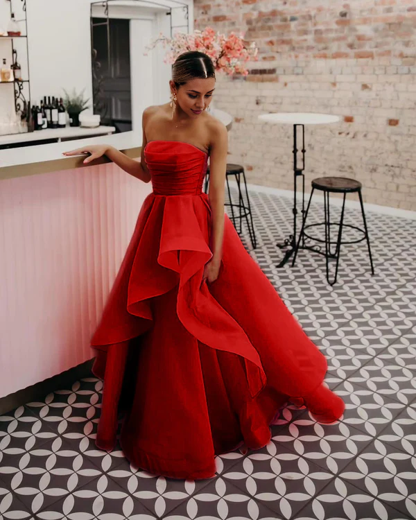 omberprom Elegant A Line Strapless Sleeveless Long Prom Dress Charming Evening Party Dress