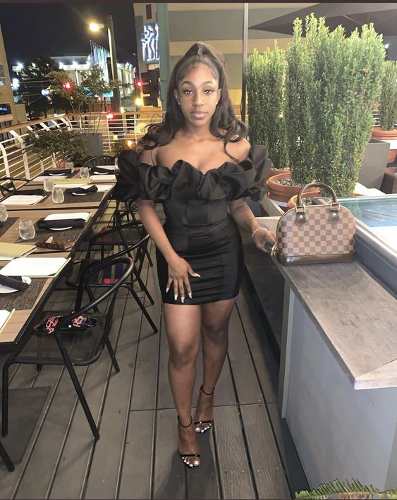 Off Shoulder Short Sleeve Frill Mini Bodycon Dress Hot Sale Black Homecoming Dress Y400