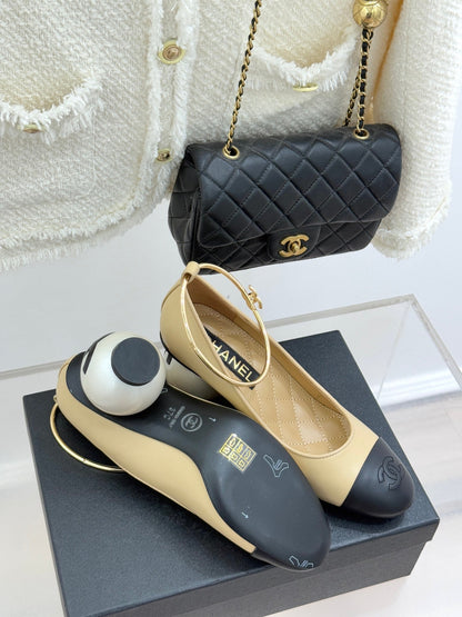CC 26C Ribbon Camellia Mary Jane With Giant Pearl Black Beige Lambskin
