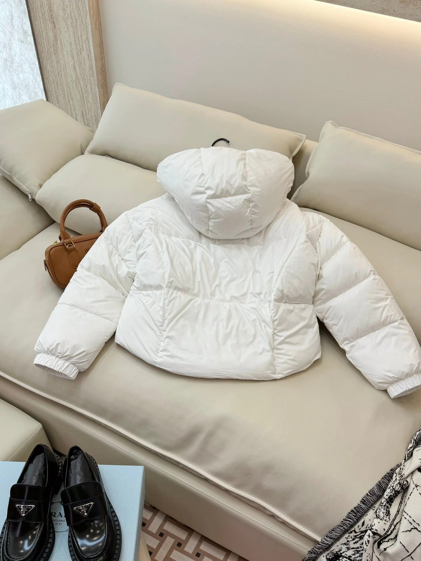 PRADA 25S DOWN JACKET 427