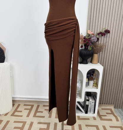 2025 Summer versatile design halter neck backless sexy pleated side slit knitted dress R0279