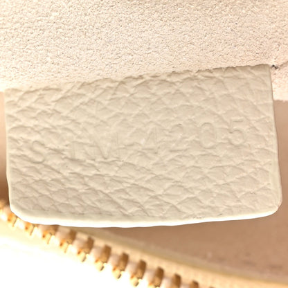 Supple Grained Calfskin Teen Lulu Shoulder Bag Rice