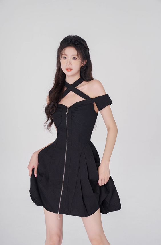 Black halter neck dress for women summer slim short skirt new design A-line skirt R4501