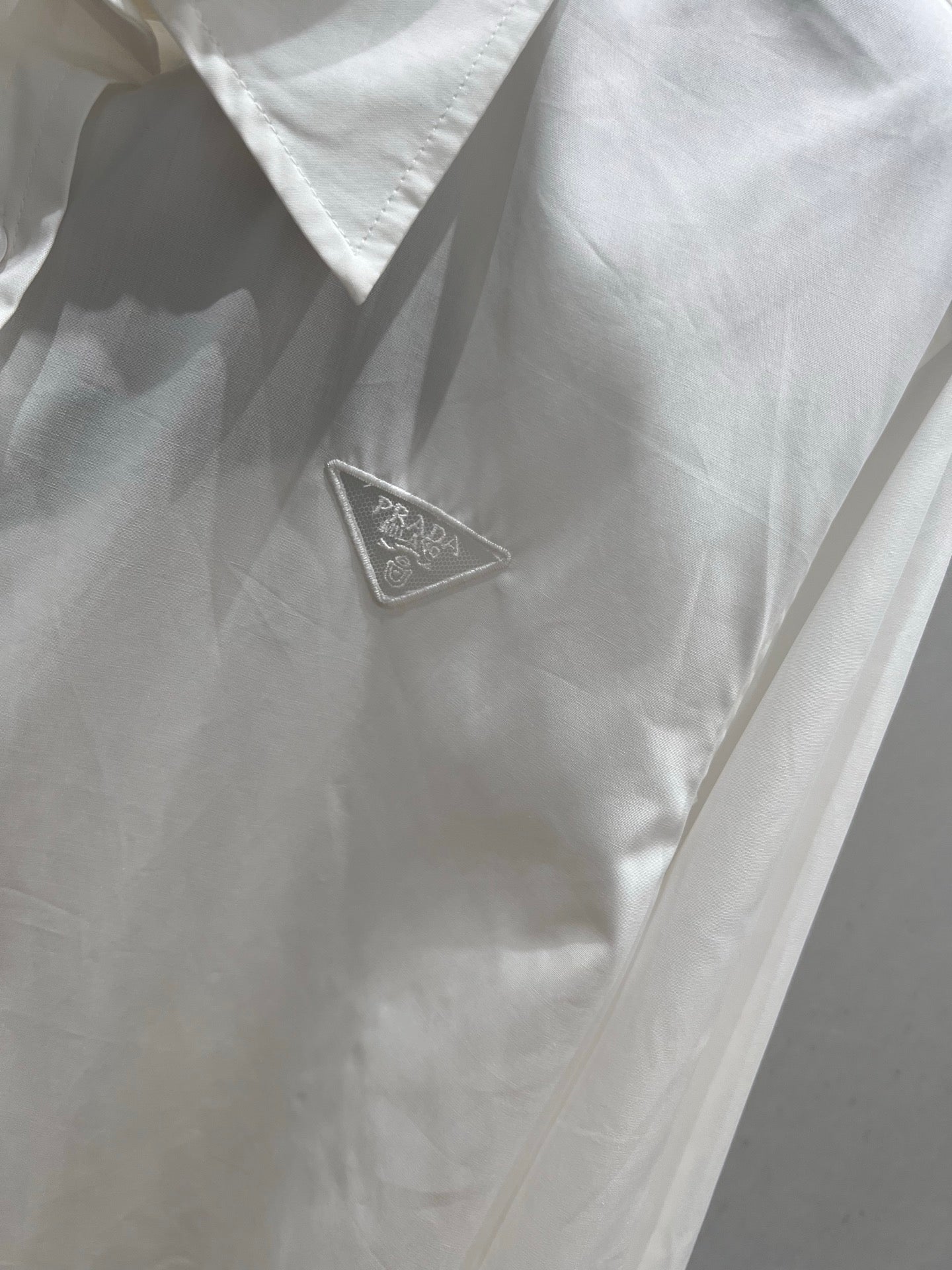 Prada 25 Long-sleeved Shirt White Cotton 218025