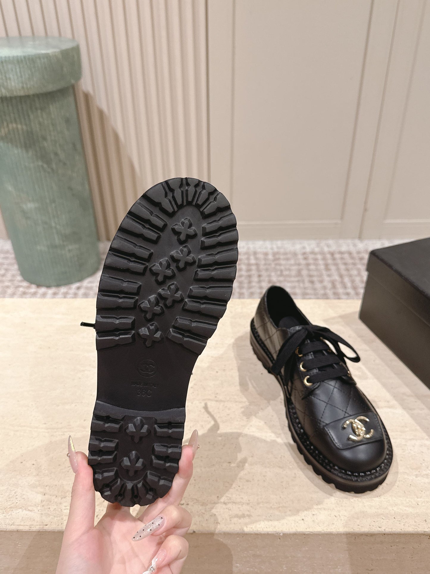CC 26s Shoes 2cm Black Quited Calfskin 583905