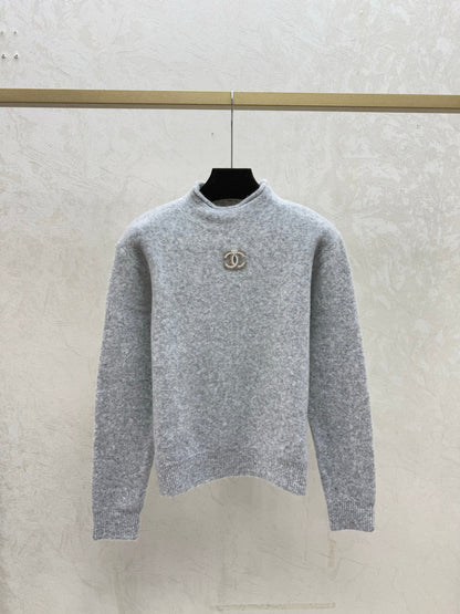 Chanel 2025 Knitted High Neck Long-Sleeved Sweater Wool Cashmere 734803