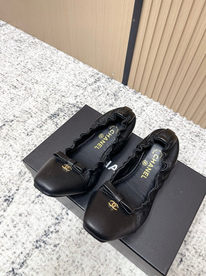 Chanel 26 Ruffle Black Ballet Flats in Lambskin 591373