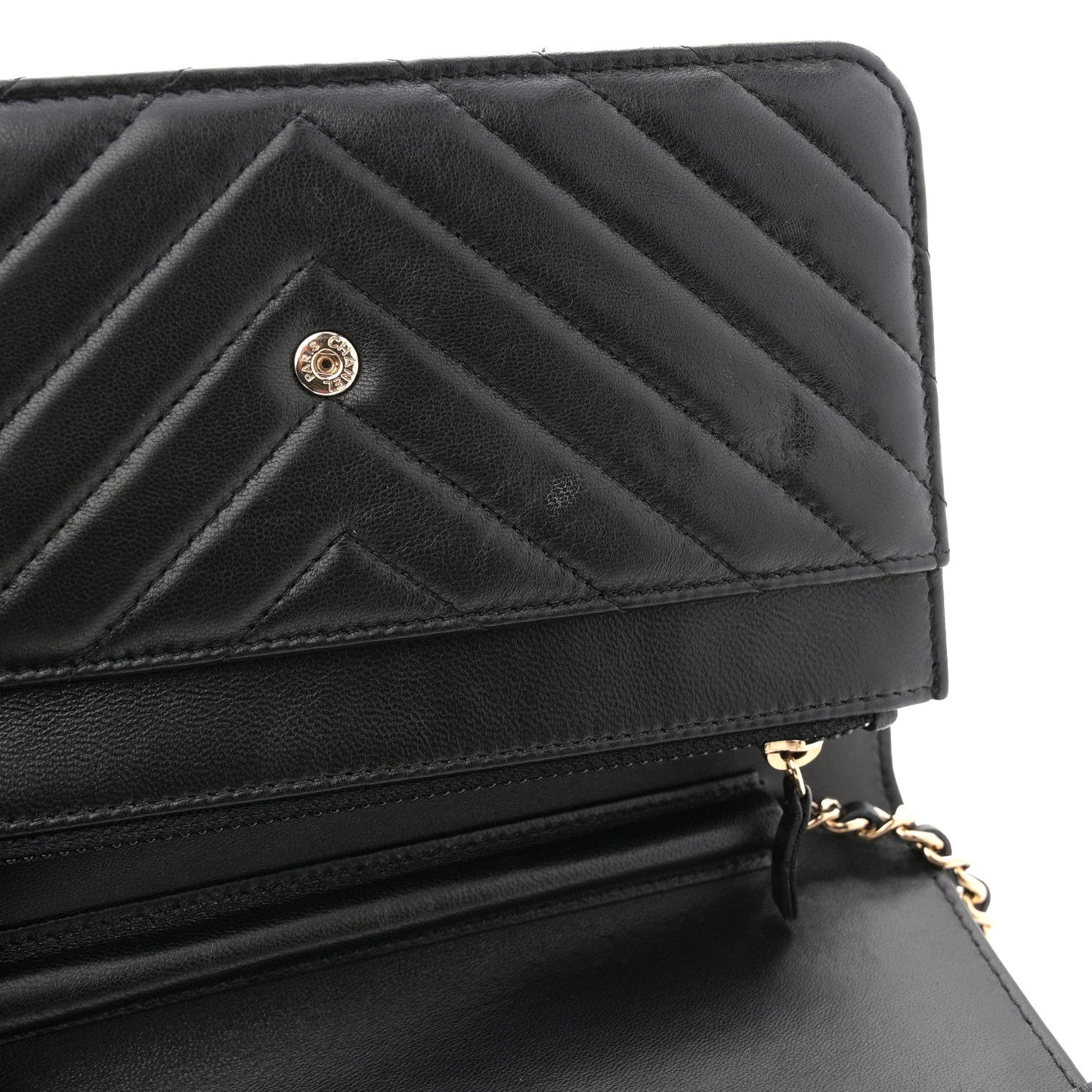 Lambskin Chevron Quilted Wallet On Chain WOC Black
