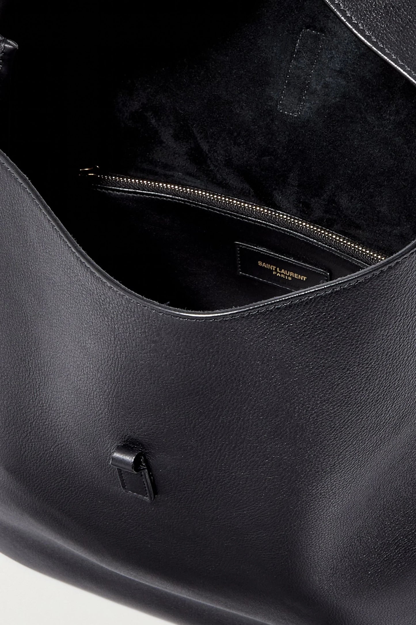 SAINT LAURENT Le 5 à 7 Supple large leather shoulder bag