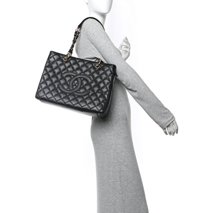 Caviar Quilted Grand Shopping Tote GST Black
