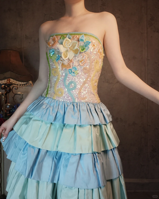 Retro Colorful Strapless Floral Design A-line Short Tiered Homecoming Dress TP4020