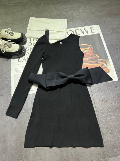 CC 25K Bow Series Off-Shoulder Dress Black Wool