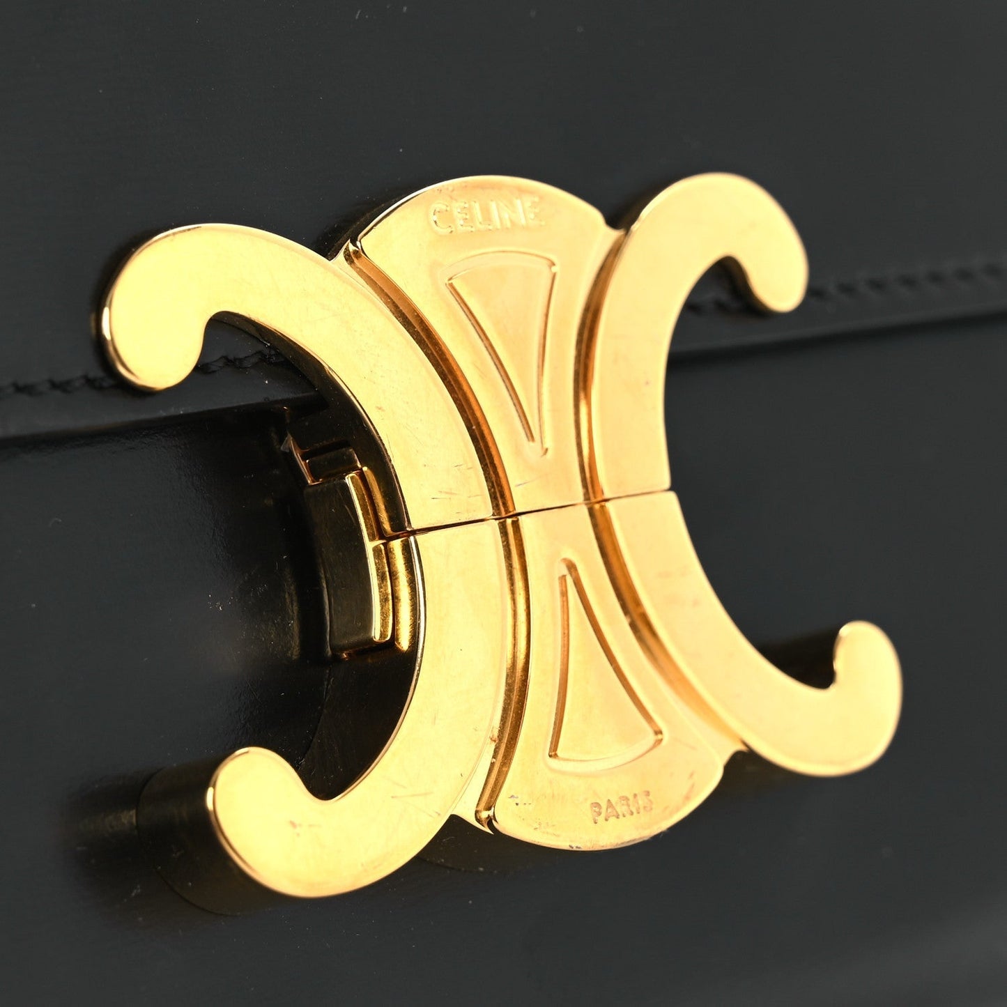 Shiny Calfskin Triomphe Shoulder Bag Black
