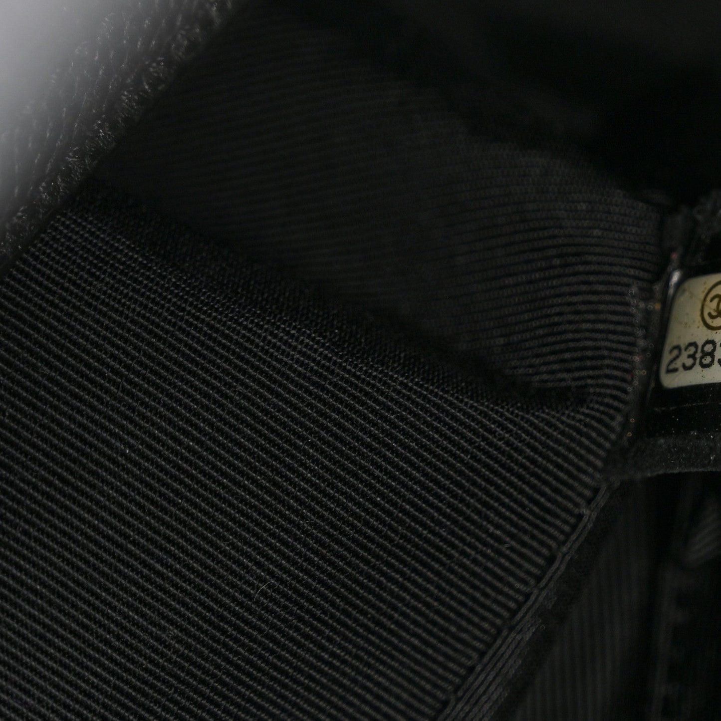 Caviar Quilted Large Boy Flap Black