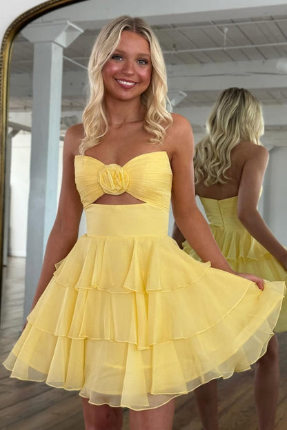Adorable A-Line Strapless Short Layered Chiffon Homecoming Dress with 3D Flower