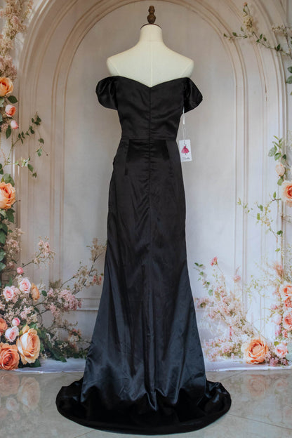 Beauty Mermaid Off the Shoulder Black Long Prom Dress with Split Front
