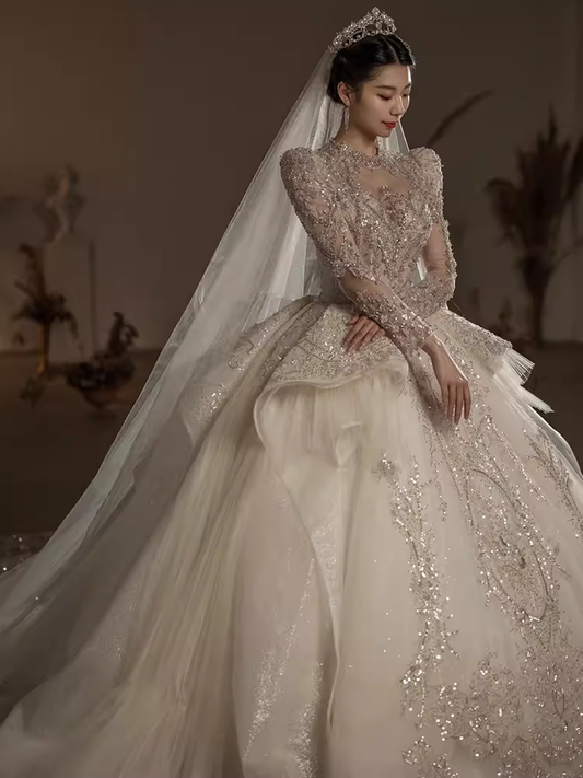 Luxury Ball Gown Scoop Neckline Long Sleeves Sequin Wedding Dress C151