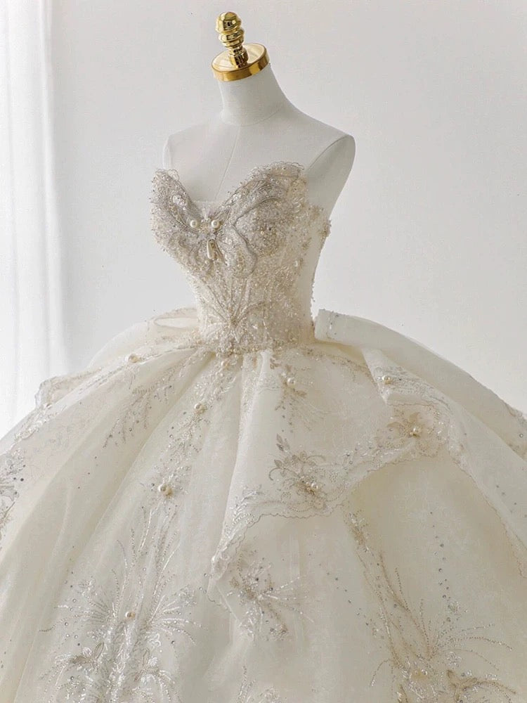 Luxury Ball Gown Sweetheart Sequin White Long Sleeves Wedding Dresses With Beads C1807