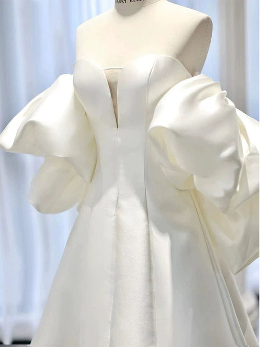 Simple Ball Gown Sweetheart Short Sleeves White Satin Wedding Dresses C1822