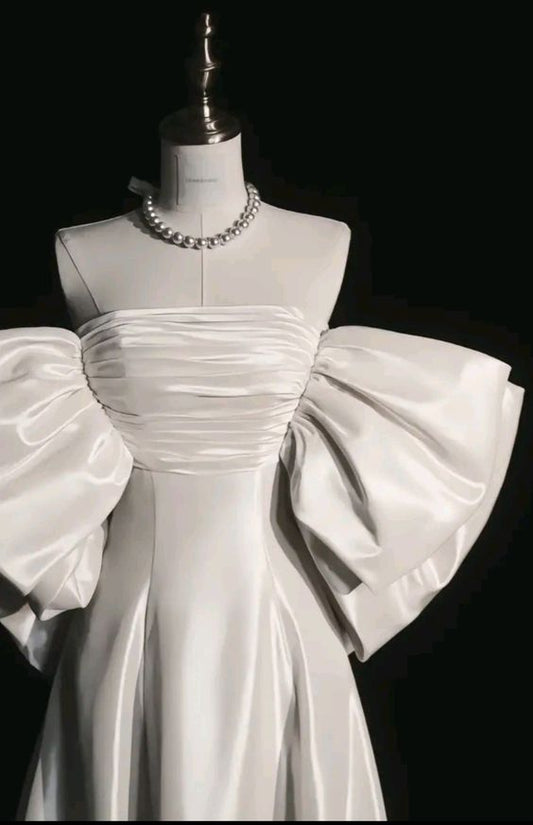 Elegant Ball Gown Strapless Satin Long White Wedding Dresses With Bow CC346