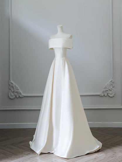 Aesthetic Ball Gown Strapless Ivory Satin Long Wedding Dresses Brides Dress
