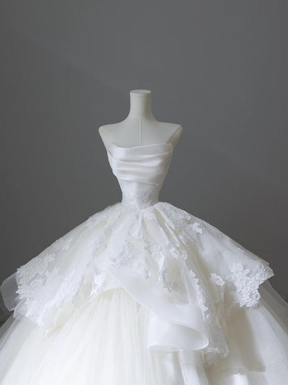 Chic Ball Gown Strapless White Sleeveless Lace Satin Wedding Dresses With Ruffles C3809