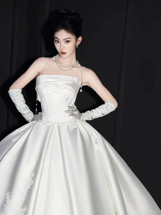 Timeless Ball Gown Strapless Satin Applique With Gloves Long Wedding Dresses C4005