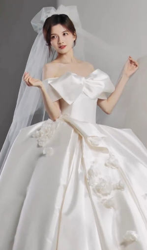 Elegant Ball Gown Off The Shoulder Satin Applique Long Wedding Dresses C4132