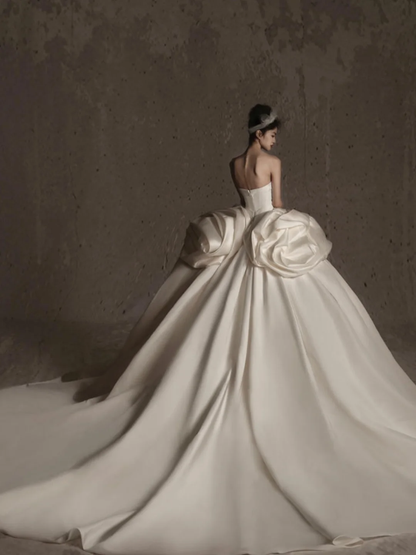 Elegant Ball Gown Strapless Satin Long Wedding Dresses C4134