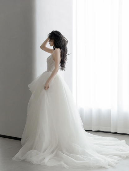 Pretty Ball Gown Spaghetti Straps Tulle Beaded Long Wedding Dresses C4173