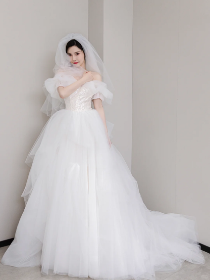 Elegant Ball Gown Off The Shoulder Tulle With Veil  Long Wedding Dresses C4184