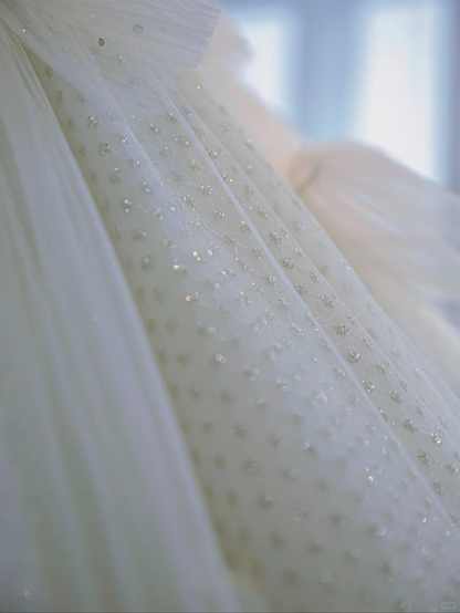 Elegant Ball Gown Strapless Tulle Sequin Long Wedding Dresses C4394