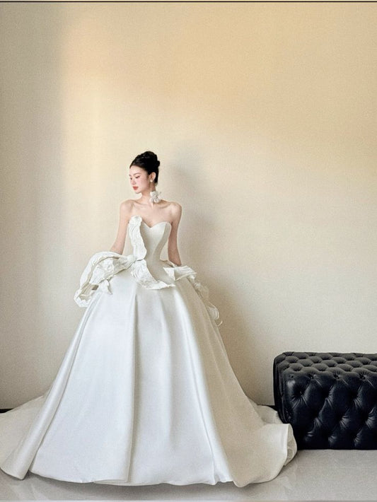Timeless Ball Gown Strapless Satin  With Gloves Long Wedding Dresses C4582