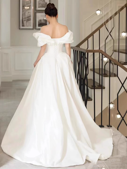 Vintage Ball Gown Off The Shoulder White Long Wedding Dresses C89