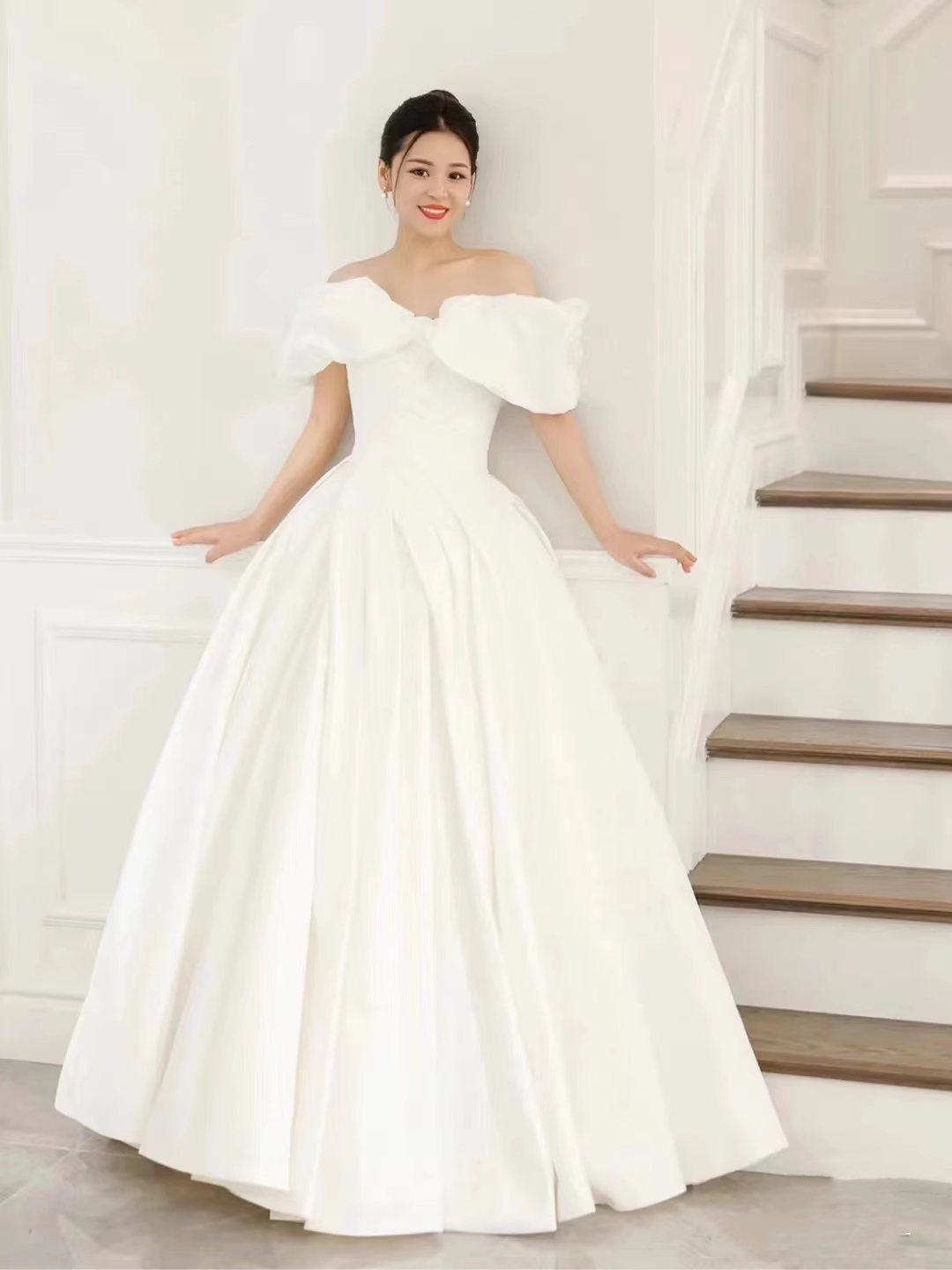 Vintage Ball Gown Off The Shoulder White Long Wedding Dresses C89