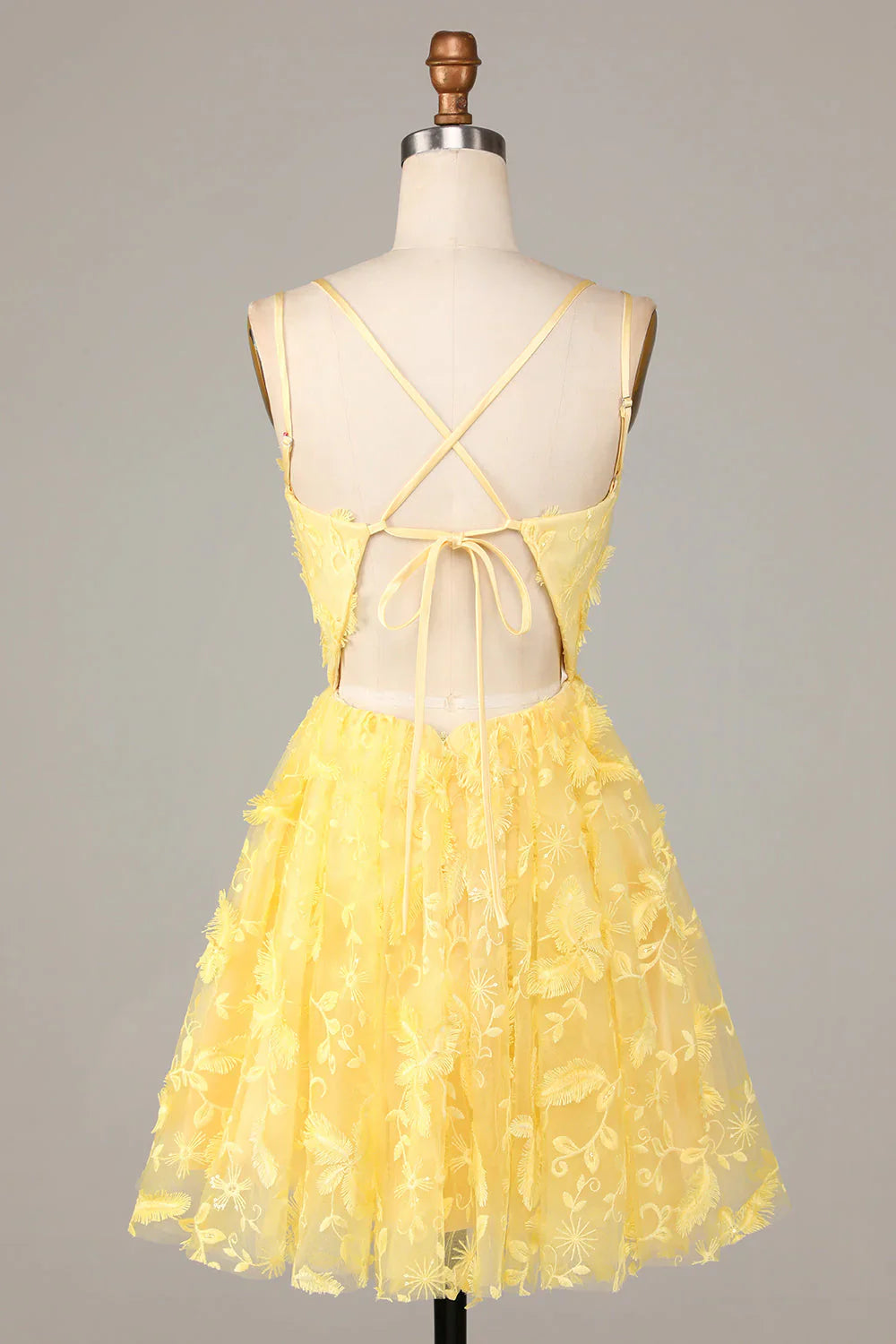 omberprom Short Homecoming Dress Yellow Graduation Dresses A-Line Spaghetti Straps with Appliques