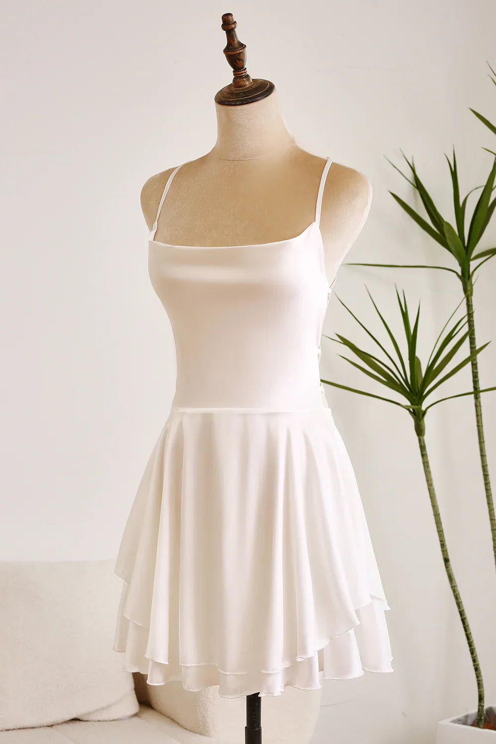 omberprom Short Graduation Dress Cute A Line Homecoming Dresses Spaghetti Straps Backless Party Dress