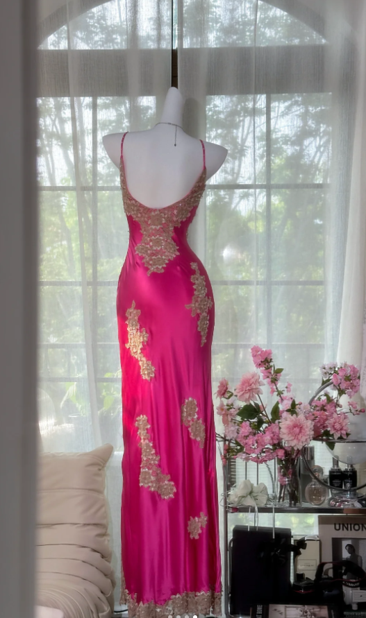 Pretty Hot Pink Spaghetti Straps V Neck Satin Lace Appliques Slit Long Prom Dress Birthday Party Gown