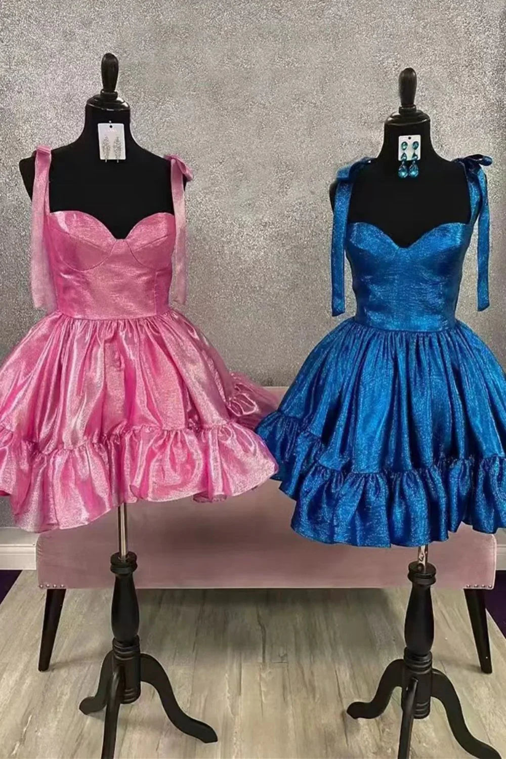omberprom Dresses Wholesale A-Line Cute Homecoming Dress Barbie Style Tie Straps Short Organza