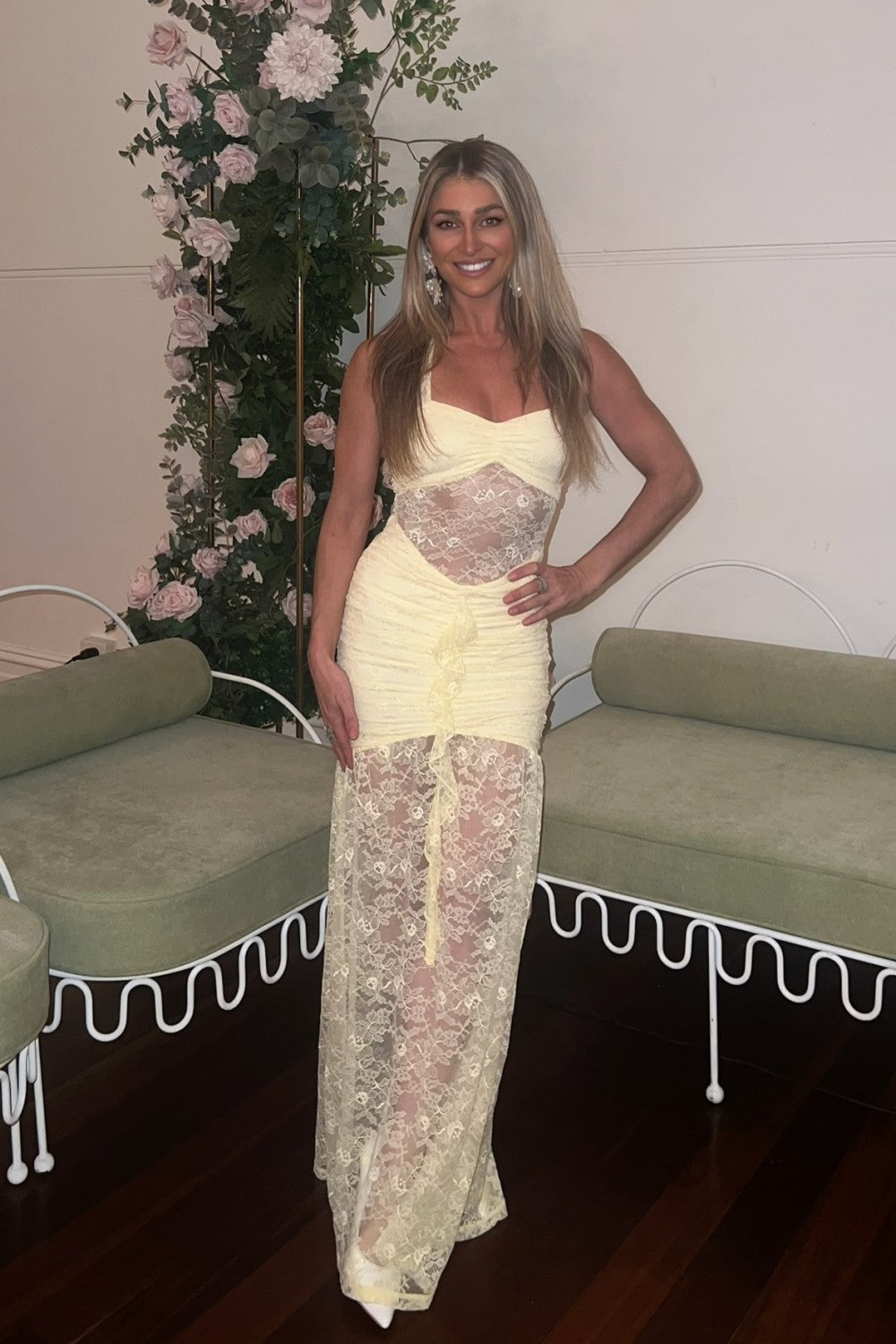 Elegant Halter Neck Prom Dress with Corset Top and Sheer Lace Long Skirt
