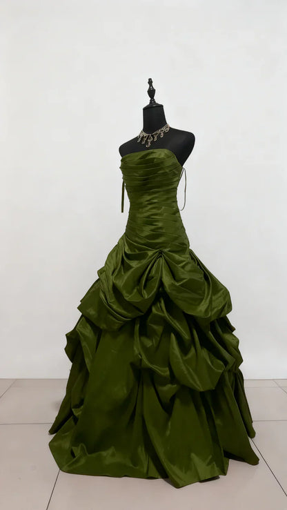 Elegant Strapless Pleated Ruffle Prom Dresses Sleeveless Party Evening Ball Gown,AST2280