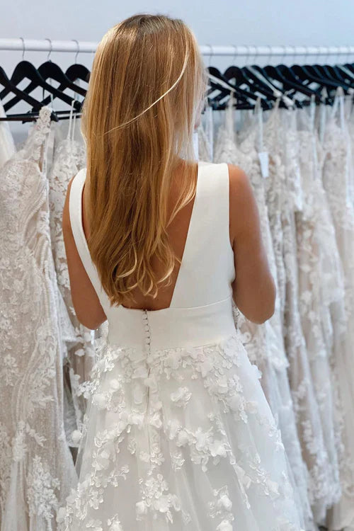 omberprom Elegant Deep V-Neck Backless Long Wedding Dress with Appliques Charming Bridal Gown