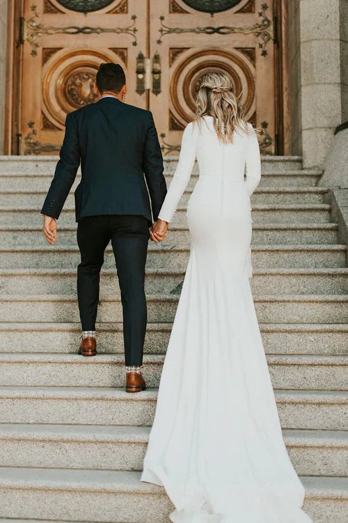 omberprom Elegant Modest Long Sleeves Wedding Dress With Sweep Train Simple Bridal Gown